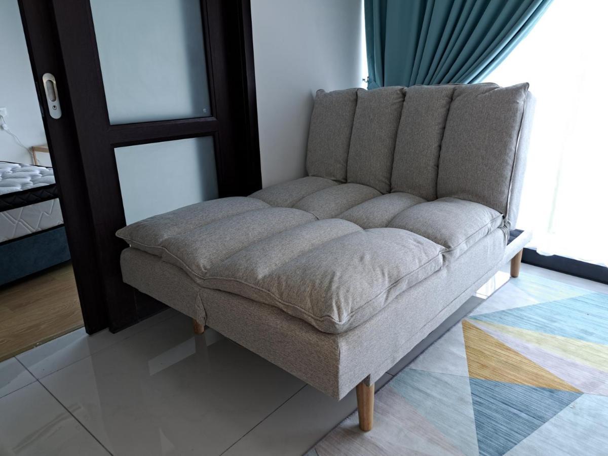 Cozy Home Country Garden At Dangabay Of Jb, Free Wifi And Streaming Джохор-Бару Екстер'єр фото