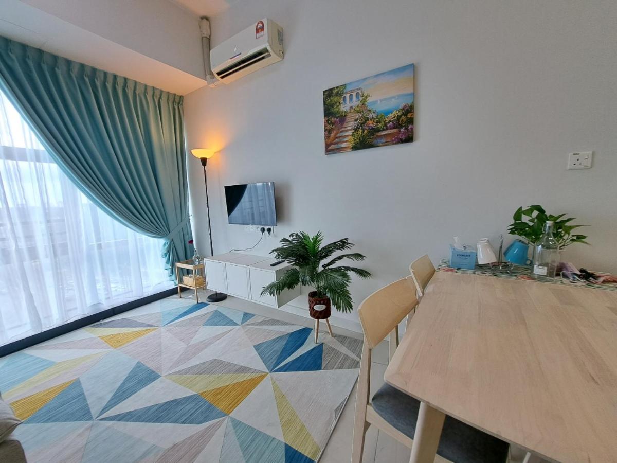 Cozy Home Country Garden At Dangabay Of Jb, Free Wifi And Streaming Джохор-Бару Екстер'єр фото