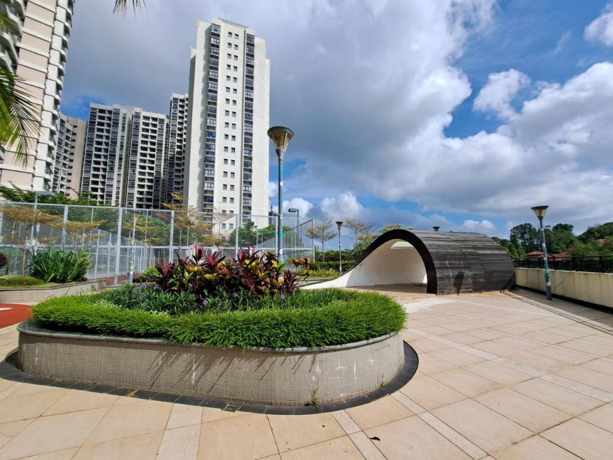 Cozy Home Country Garden At Dangabay Of Jb, Free Wifi And Streaming Джохор-Бару Екстер'єр фото